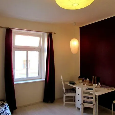 Cozy Studio Slik Close To Castle Lejlighed *